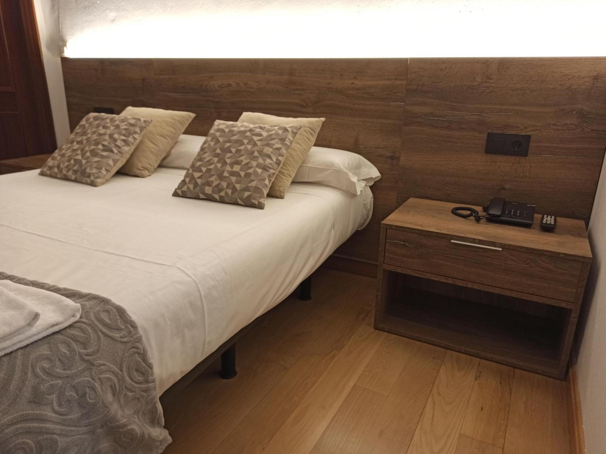Cervaria Hotel Cervera del Río Alhama